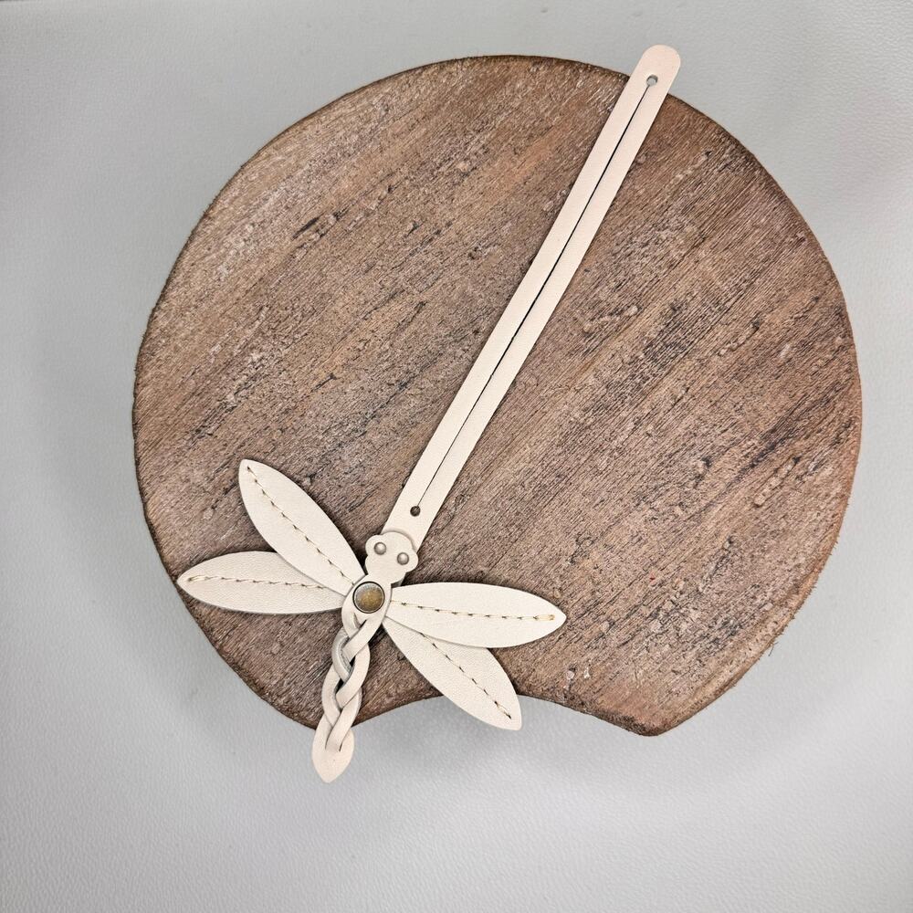 Portland Leather Dragonfly Charm BONe FAST SHIP Neutral Purse Charm NEW! - Picture 3 of 5